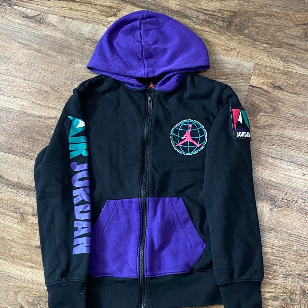(NEW) Air jordan Hoodie, (boys 10-12)